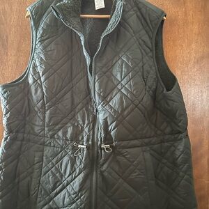 Time and Tru Quilted Dark Green Vest